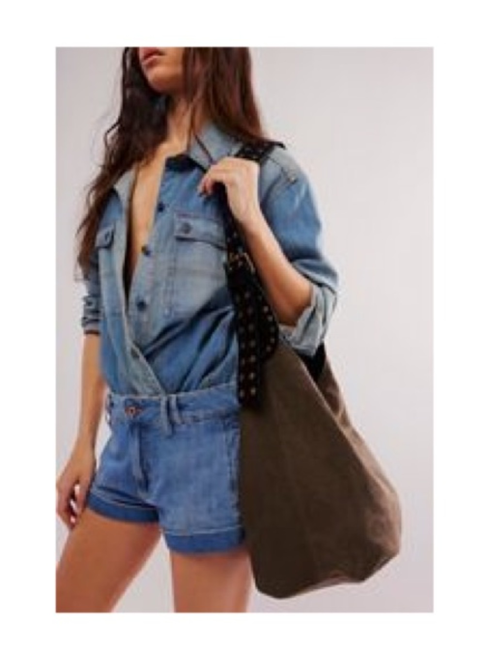 Beacon Bucket Sling Bag